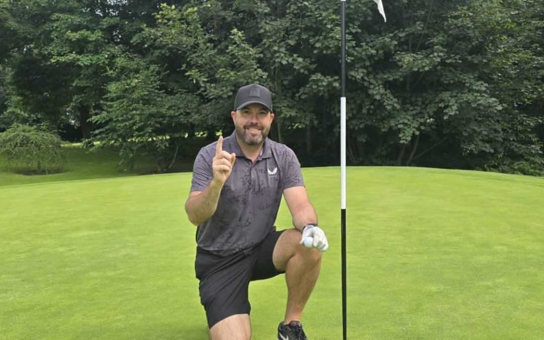 2025-08-01 Wayne Hanna hole in one at 8th